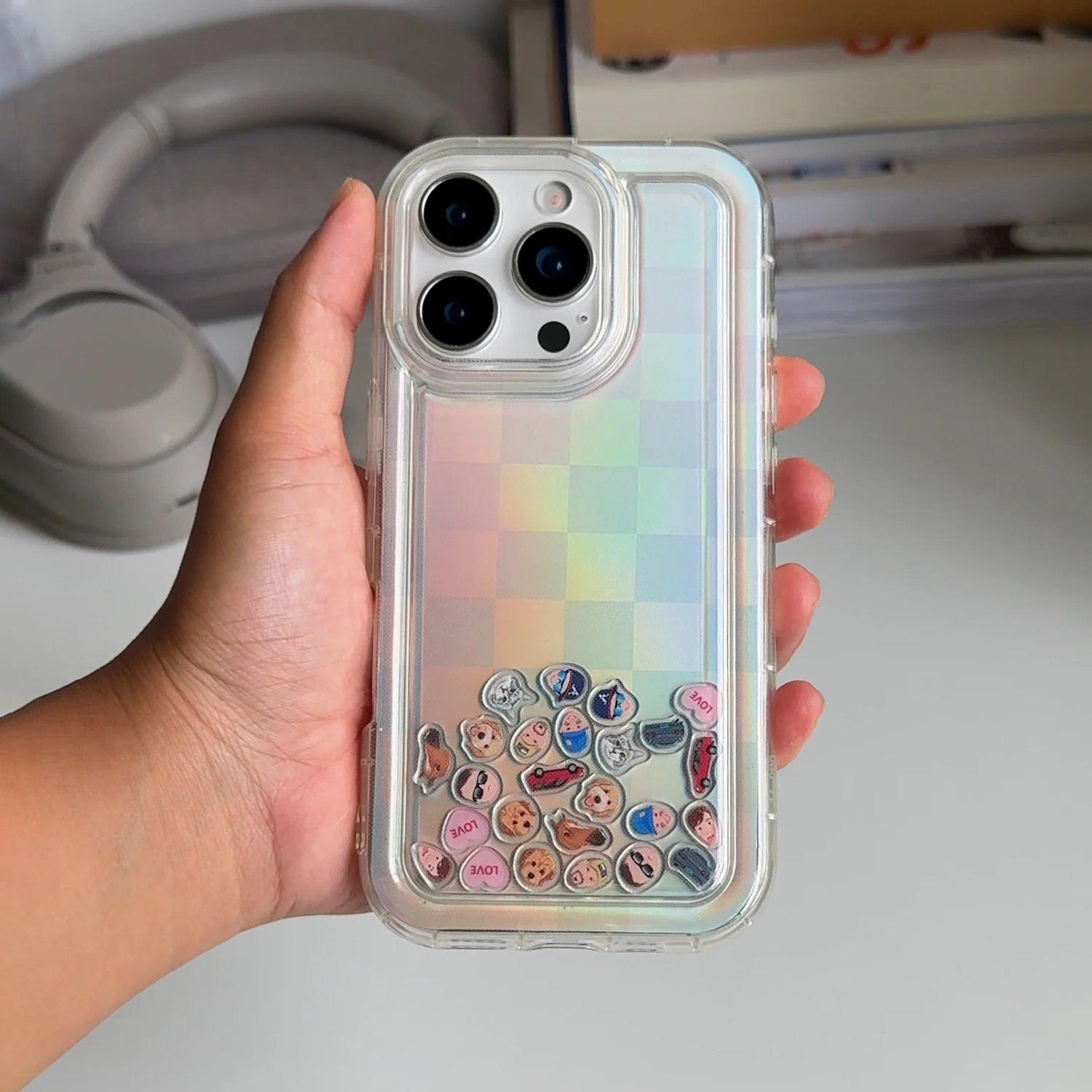 Shaker Case™ with Cotton Candy Grid Case Design - Image 4